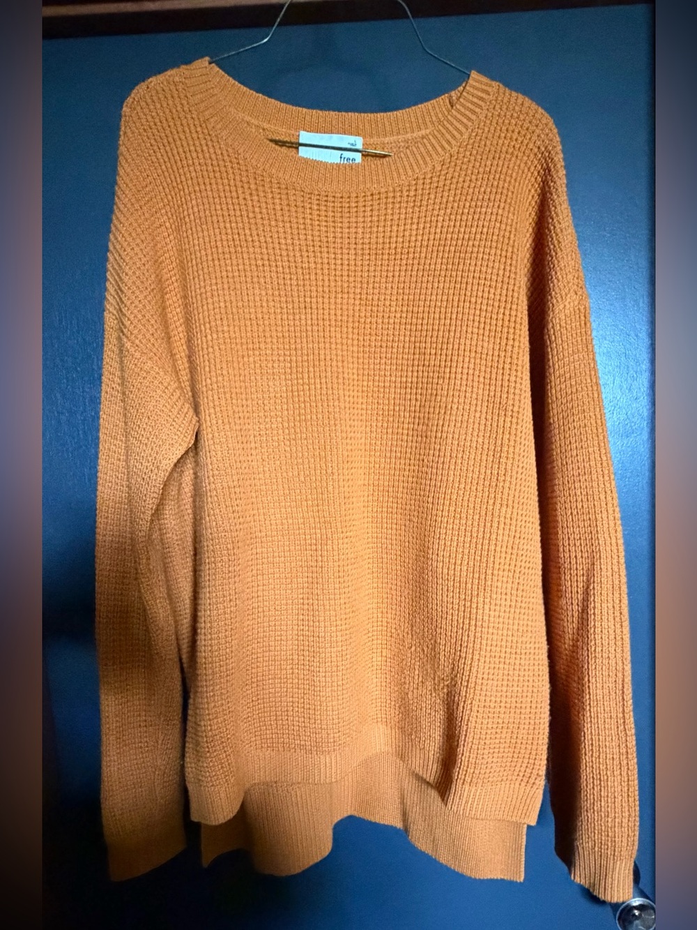 Wilfred Waffle-Knit Crewneck Sweater in Rust
